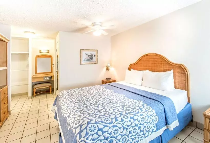 オーシャンビュースイート, Days Inn By Wyndham Maui Oceanfront