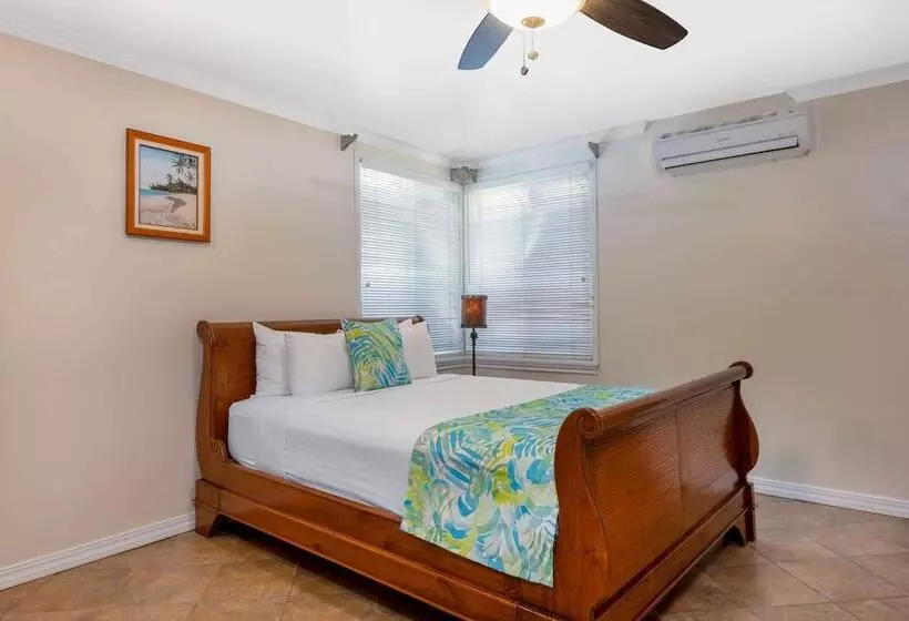 スイート, Days Inn By Wyndham Maui Oceanfront