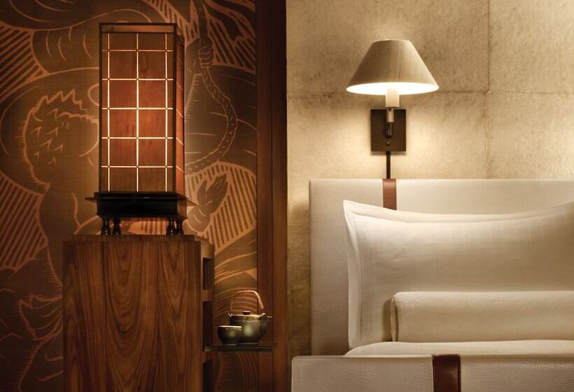 غرفة قياسية لذوى الاحتياجات الخاصة, Four Seasons Resort Lana I