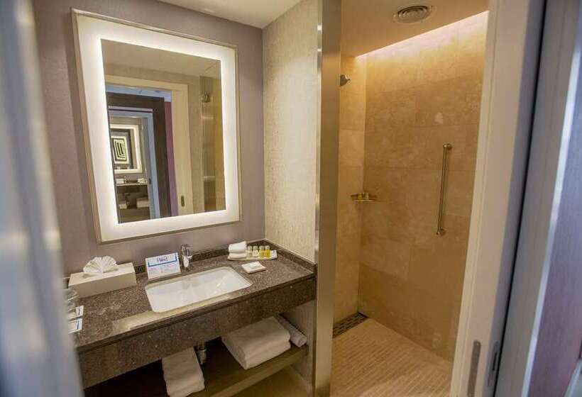 اتاق استاندارد با 2 تخت دوبل, Killington Mountain Lodge, Tapestry Collection By Hilton