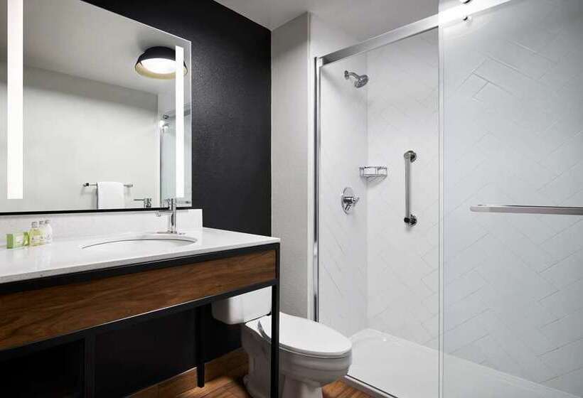 اتاق استاندارد با تخت بزرگ, Killington Mountain Lodge, Tapestry Collection By Hilton