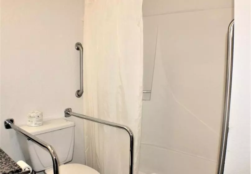 障害者適応デラックスルーム, Knights Inn Payson