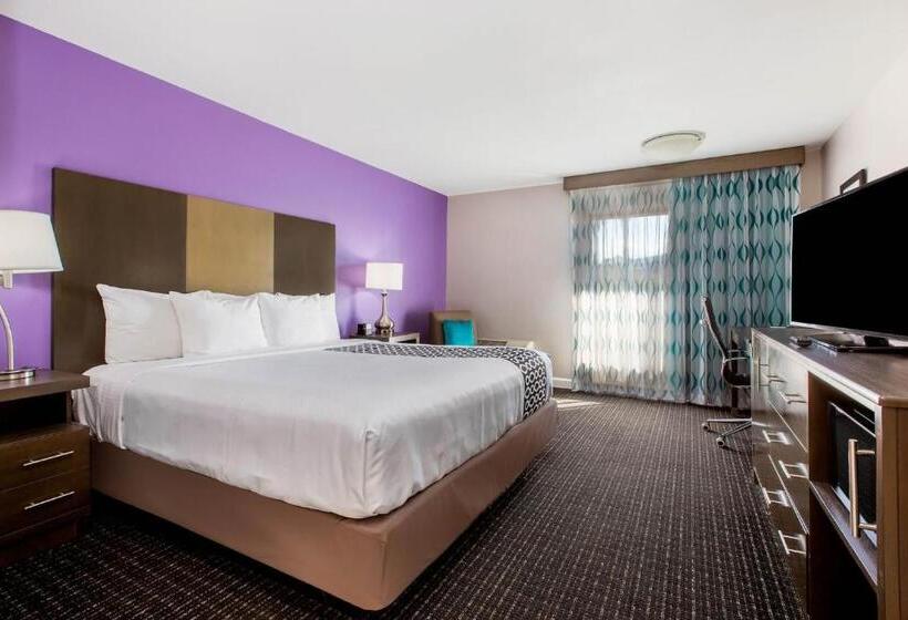 غرفة قياسية بالطابق الأرضى, La Quinta By Wyndham Pomona