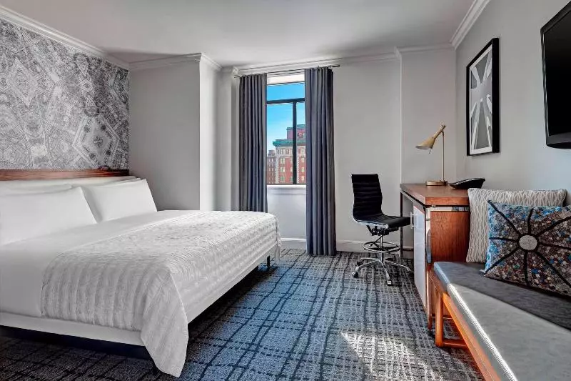 اتاق کلاسیک با تخت دونفره, Le Méridien Indianapolis
