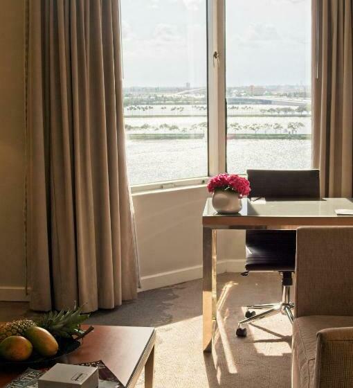 スーペリアースイート, Pullman Miami Airport