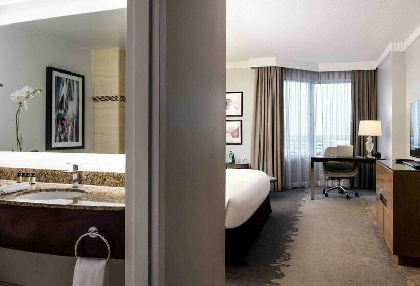 디럭스 룸 킹사이즈 침대, Pullman Miami Airport