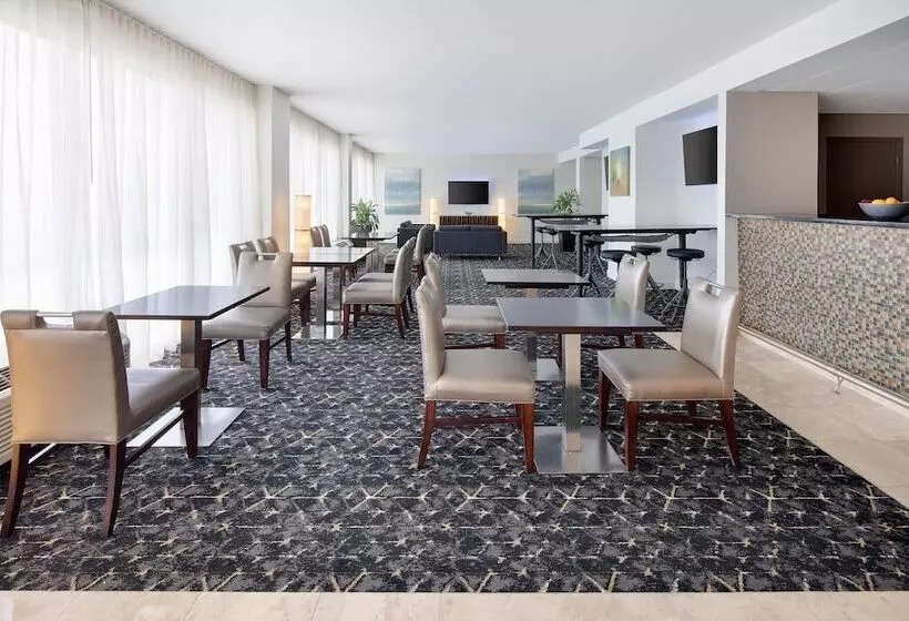 クラブルーム, Sheraton Orlando North