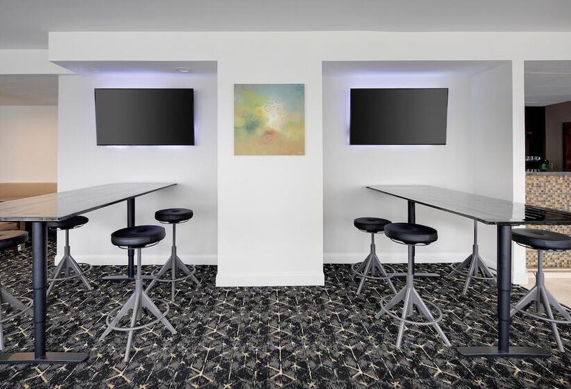 俱乐部房间, Sheraton Orlando North