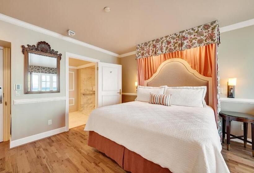 غرفة قياسية سرير كينج لذوى الإحتياجات الخاصة, Spindrift Inn