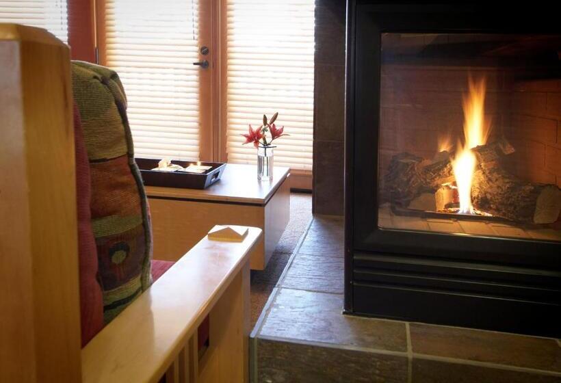 Люкс Deluxe 2 Спальни, Squaw Valley Lodge