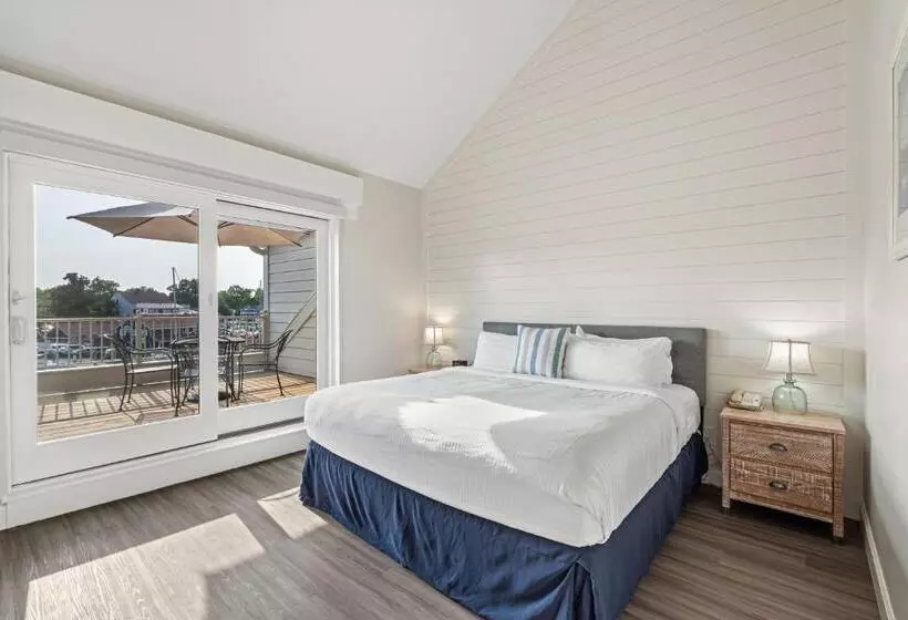 キングサイズベッドのスイートルーム, St Michaels Harbour Inn, Marina And Spa