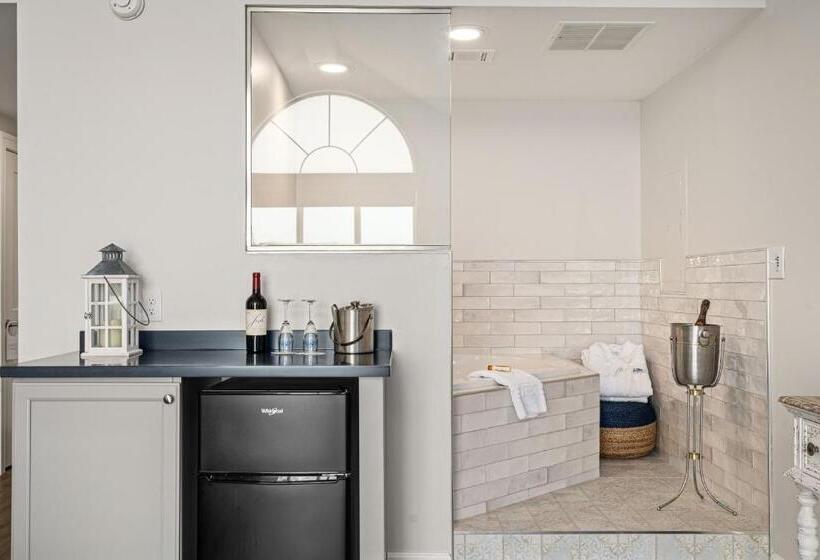 غرفة قياسية سرير كينج, St Michaels Harbour Inn, Marina And Spa