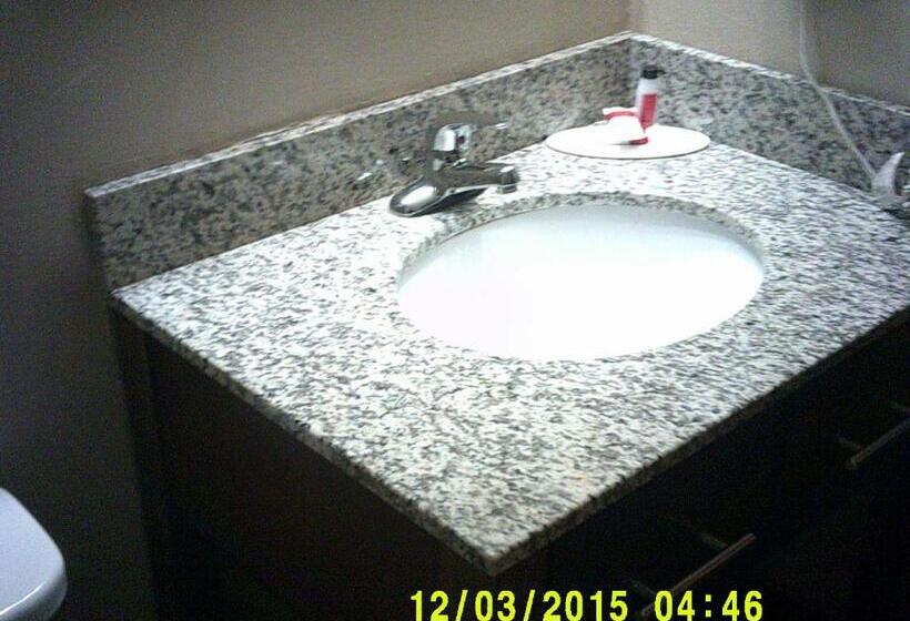 اتاق لوکس, The Suite Inn