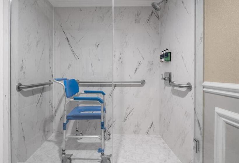 اتاق استاندارد با 2 تخت دوبل, The Drake Oak Brook, Autograph Collection