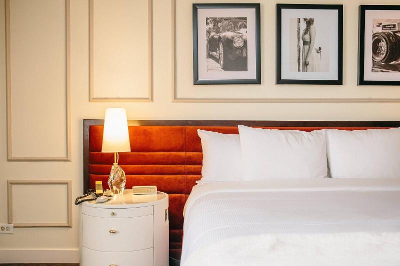 اتاق استاندارد, The Drake Oak Brook, Autograph Collection