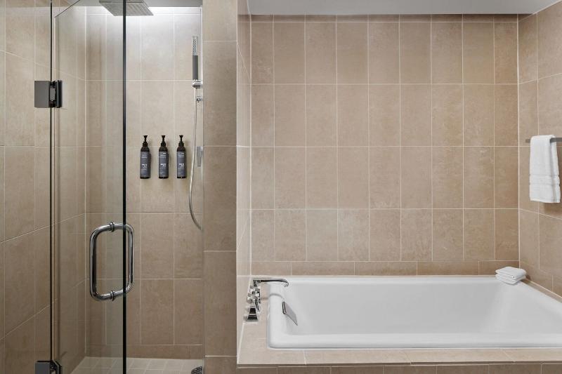 프리미엄 스튜디오, Westin Georgetown, Washington D.c