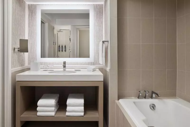 プレミアムスタジオ, Westin Georgetown, Washington D.c