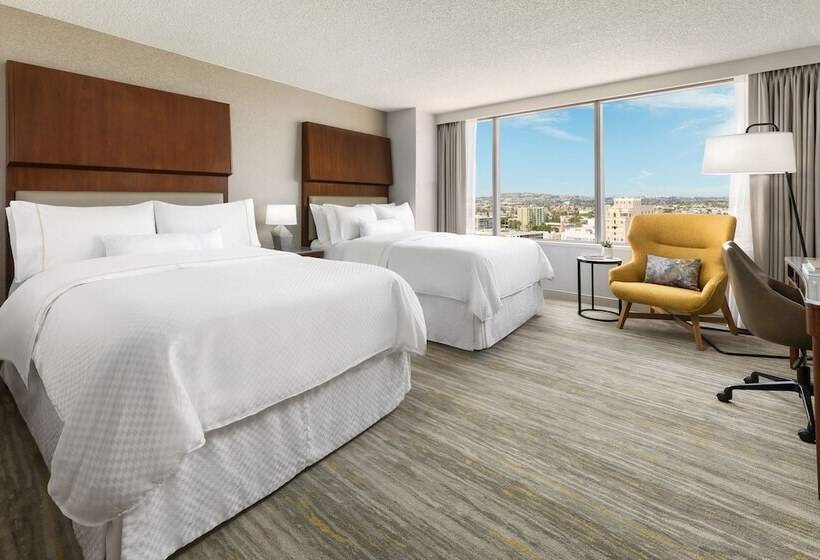 غرفه قياسيه سريرين مزدوجين, The Westin Long Beach