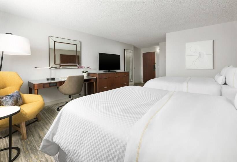 غرفه قياسيه سريرين مزدوجين, The Westin Long Beach