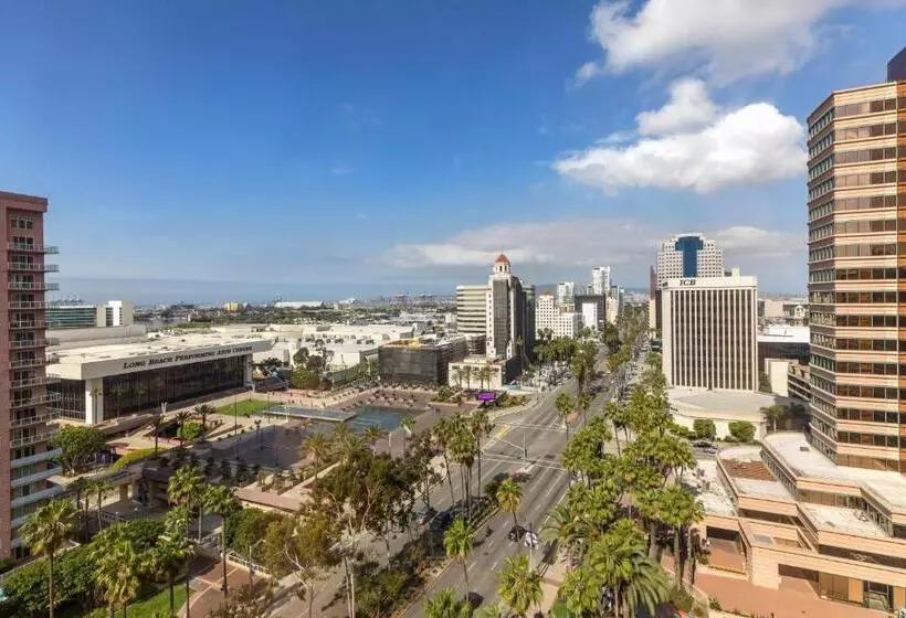 اتاق استاندارد با تخت بزرگ, The Westin Long Beach