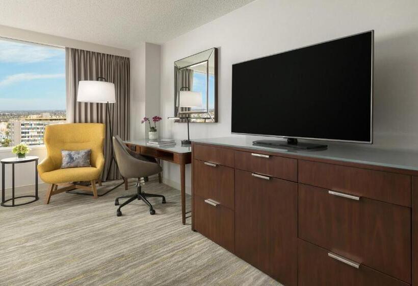 Стандартный Номер Кровать Кинг, The Westin Long Beach