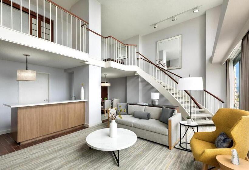 جناح سرير كينج, The Westin Long Beach