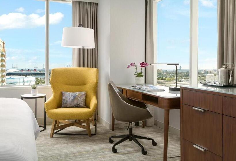 キングサイズベッドのスタンダードルーム, The Westin Long Beach