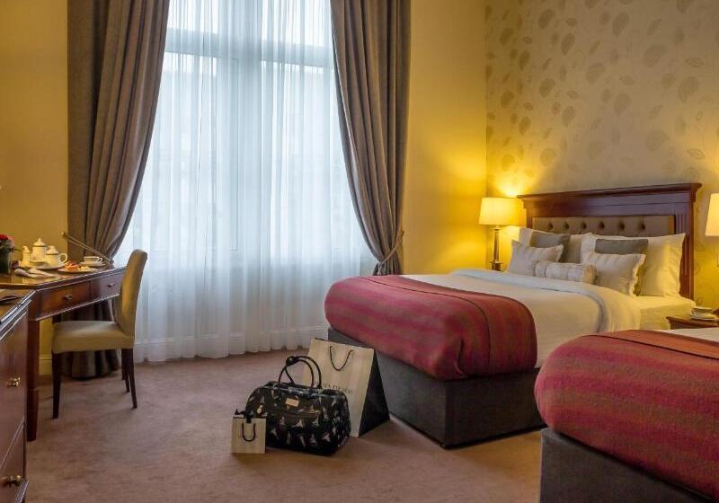 غرفة قياسية سرير كينج, The Westin Long Beach