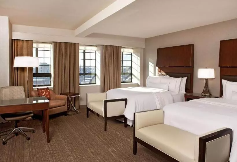 اتاق استاندارد با تخت بزرگ, The Westin Portland Harborview