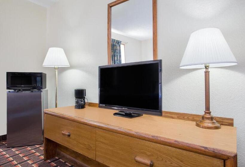 חדר סטנדרט, Super 8 By Wyndham Douglas