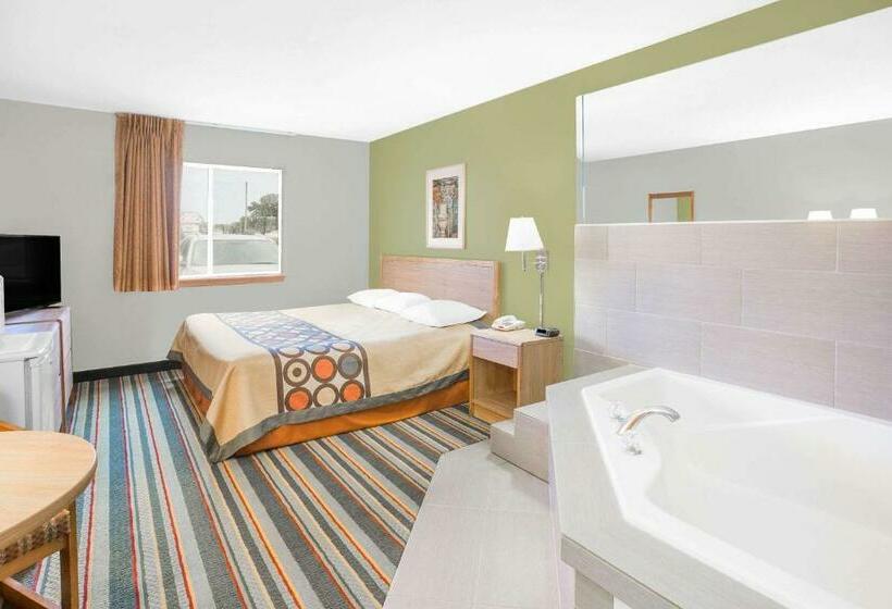 סטודיו דלוקס, Super 8 By Wyndham East Moline