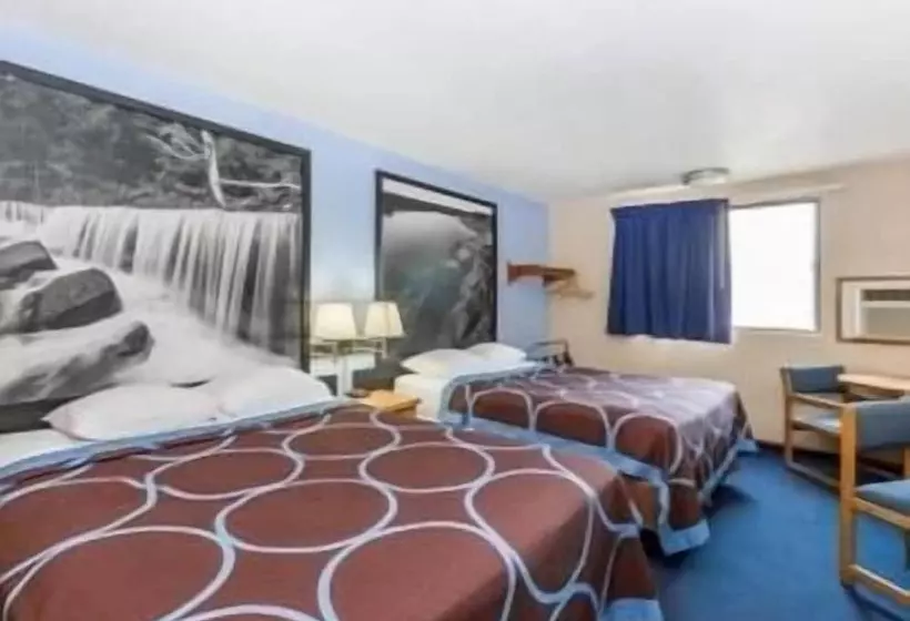 ２ダブルベッドのスタンダードルーム, Super 8 By Wyndham Manhattan Ks