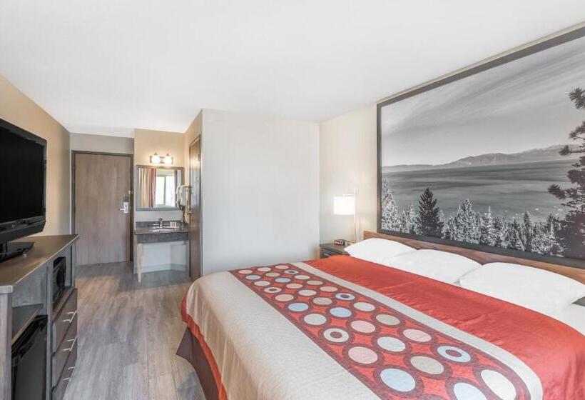 غرفة قياسية سرير كينج, Super 8 By Wyndham Redding