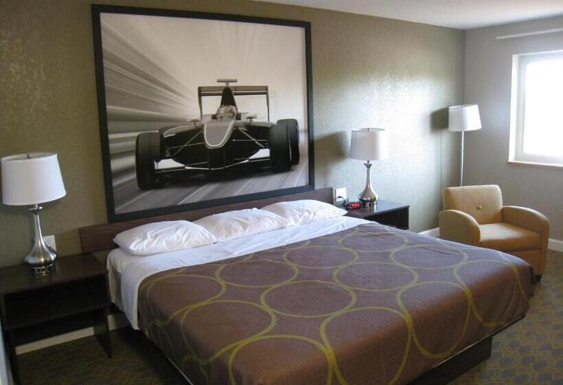 غرفة قياسية سرير كينج, Super 8 By Wyndham Willows