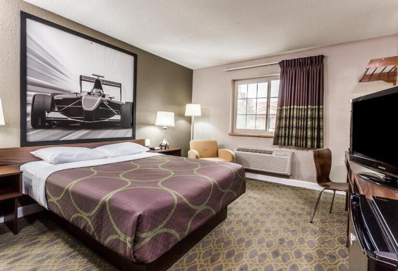 غرفة قياسية سرير كينج, Super 8 By Wyndham Willows