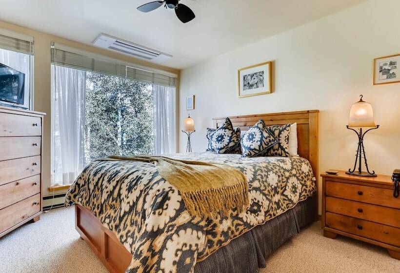 2침실 프리미엄 아파트, Simba Run Condos 2bed 2bath