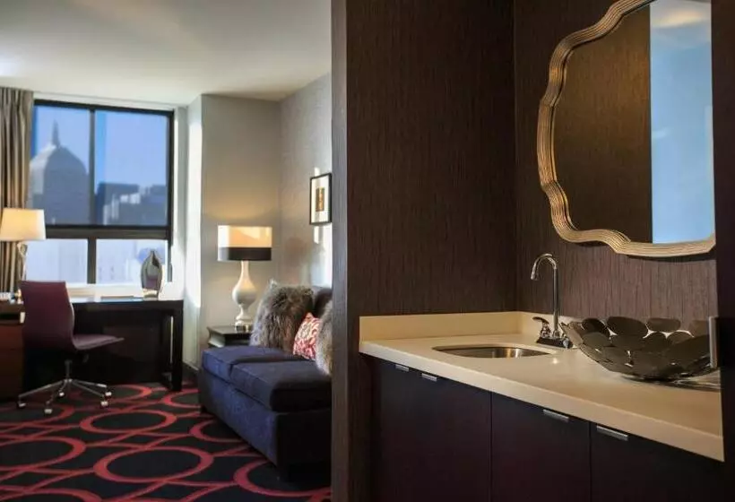 سوئیت با تخت بزرگ, Courtyard By Marriott Boston Downtown