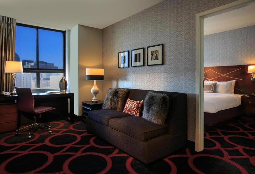 스위트 킹사이즈 침대, Courtyard By Marriott Boston Downtown