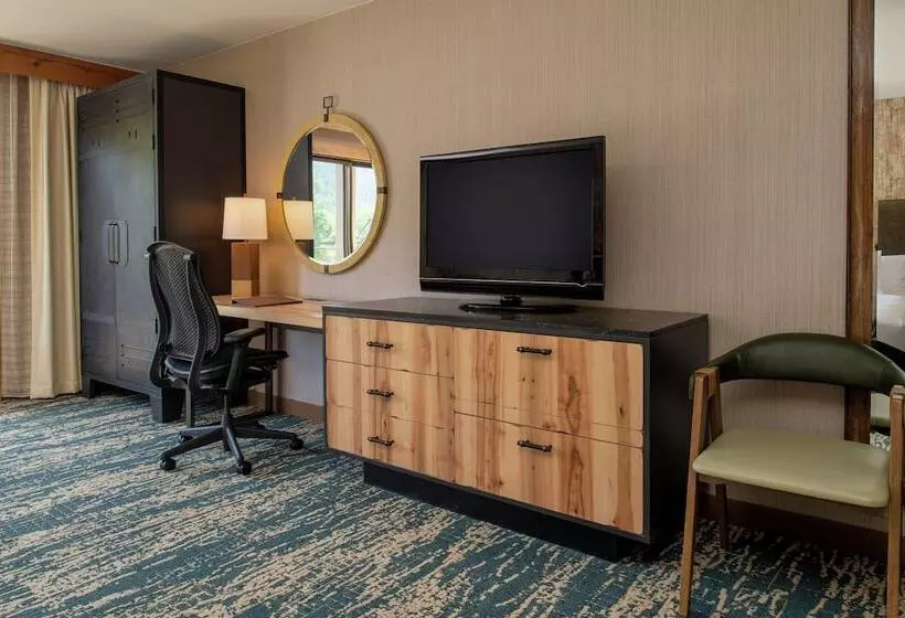 اتاق استاندارد با 2 تخت دوبل, Doubletree By Hilton Hotel Missoula   Edgewater