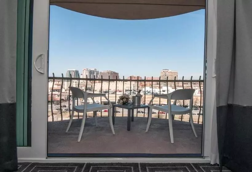 اتاق اجرایی با تخت بزرگ, Intercontinental Kansas City At The Plaza, An Ihg