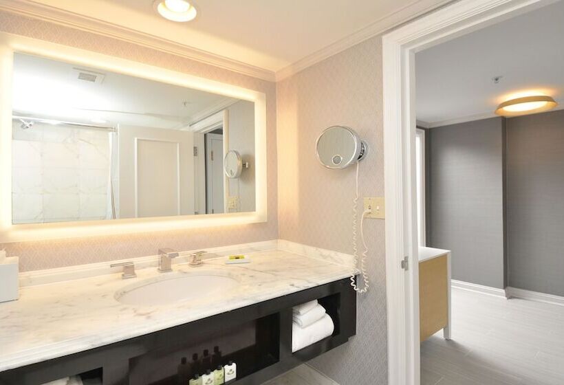 غرفة بريميوم مع إطلالات, Intercontinental Kansas City At The Plaza, An Ihg