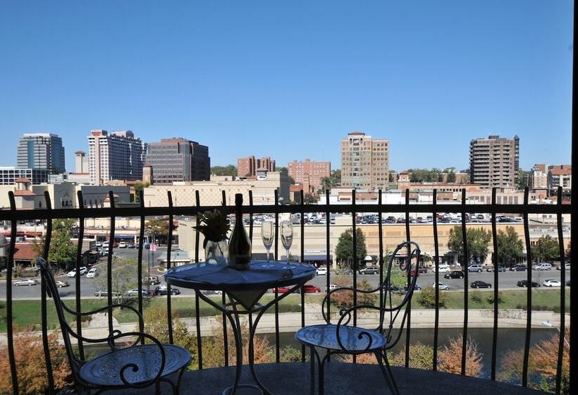 غرفة بريميوم مع إطلالات, Intercontinental Kansas City At The Plaza, An Ihg