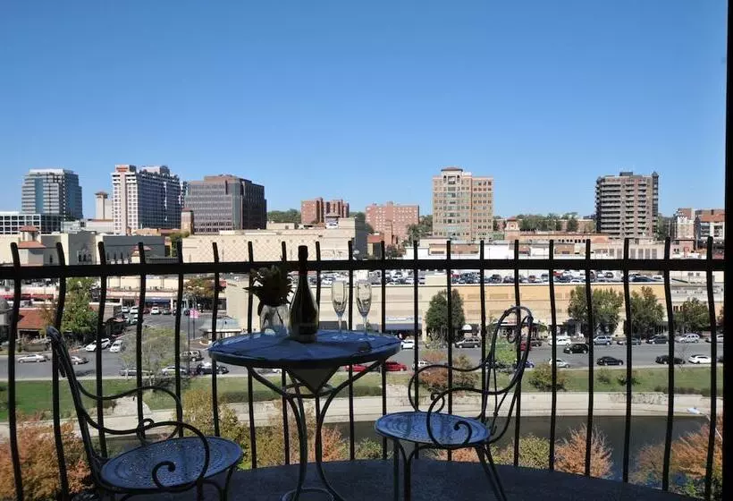 Premium room with view, Intercontinental Kansas City At The Plaza, An Ihg