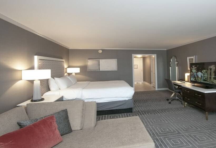 Premium room with view, Intercontinental Kansas City At The Plaza, An Ihg