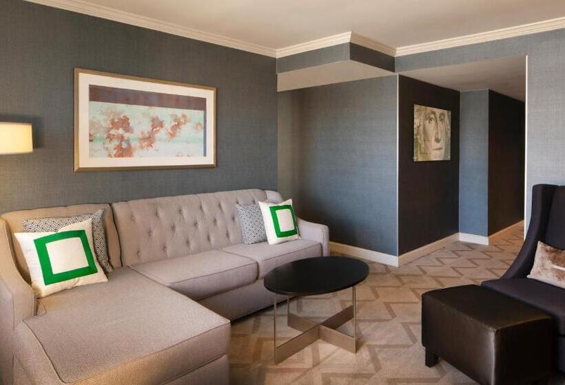 Люкс, Melrose Georgetown