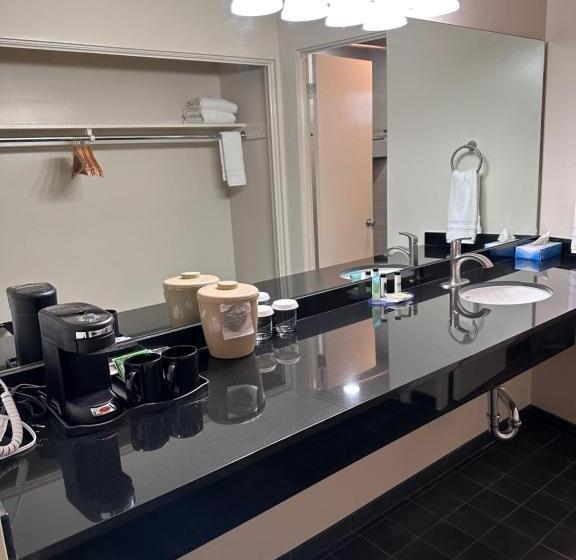 غرفة قياسية, Orange Tree Inn