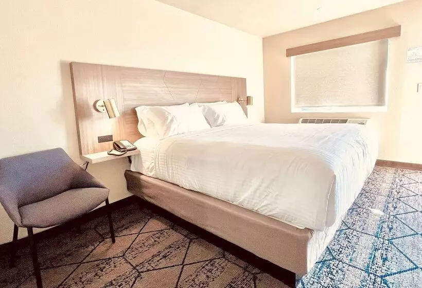 デラックスルーム, Ramada By Wyndham Modesto Yosemite Area
