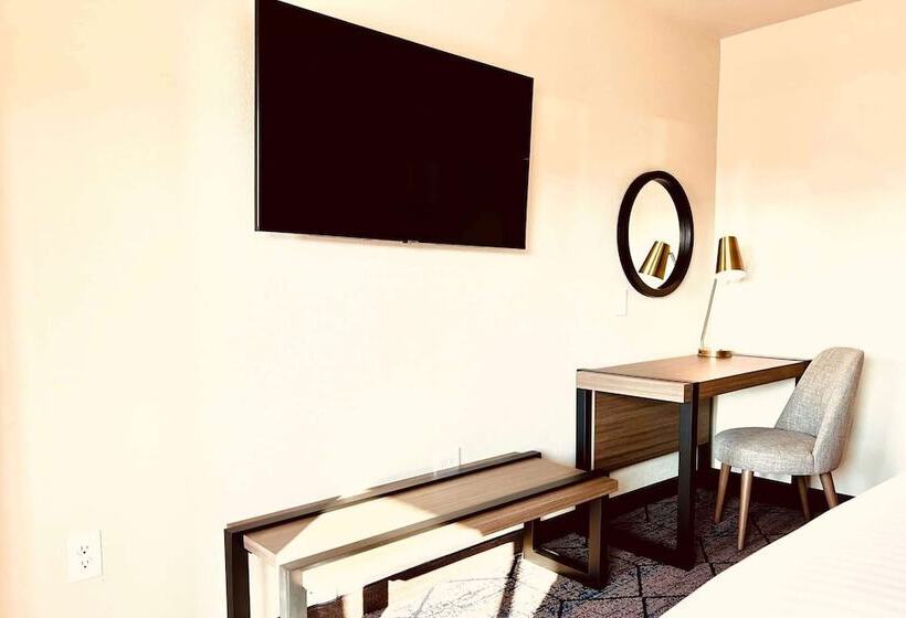 غرفة ديلوكس, Ramada By Wyndham Modesto Yosemite Area