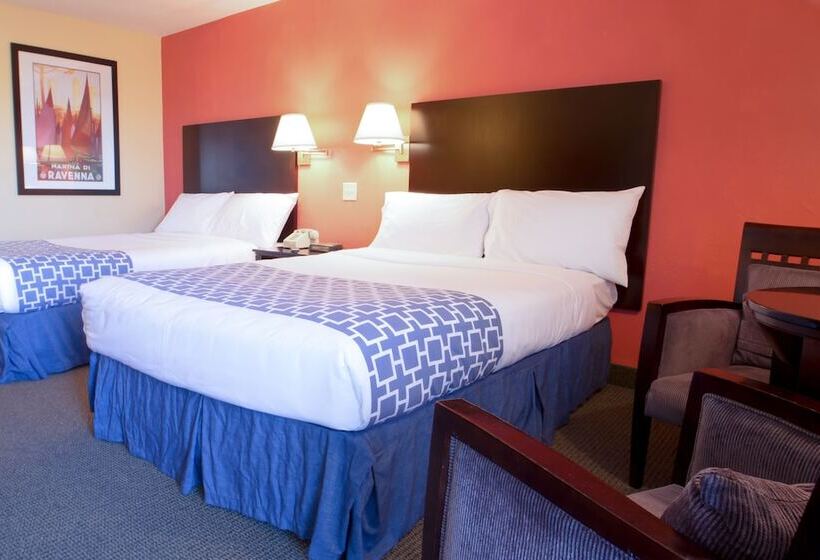Номер Deluxe, The Tidewater Inn   Cape Cod