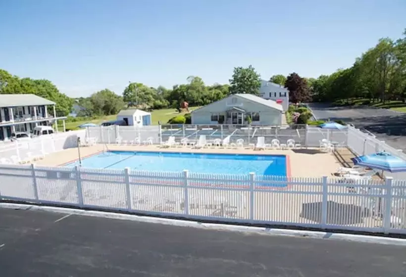スイート（家族用）, The Tidewater Inn   Cape Cod